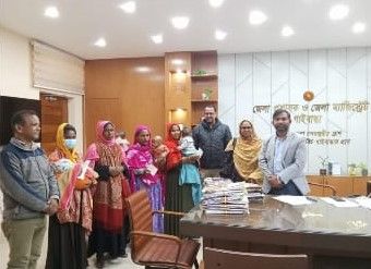 pregnent mother support.jpeg